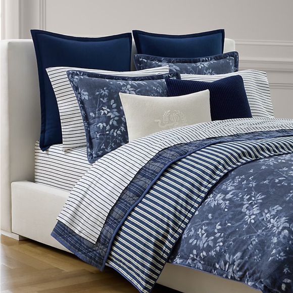 Ralph Lauren Caterina king duvet and 2 shams set - Picture 1 of 6